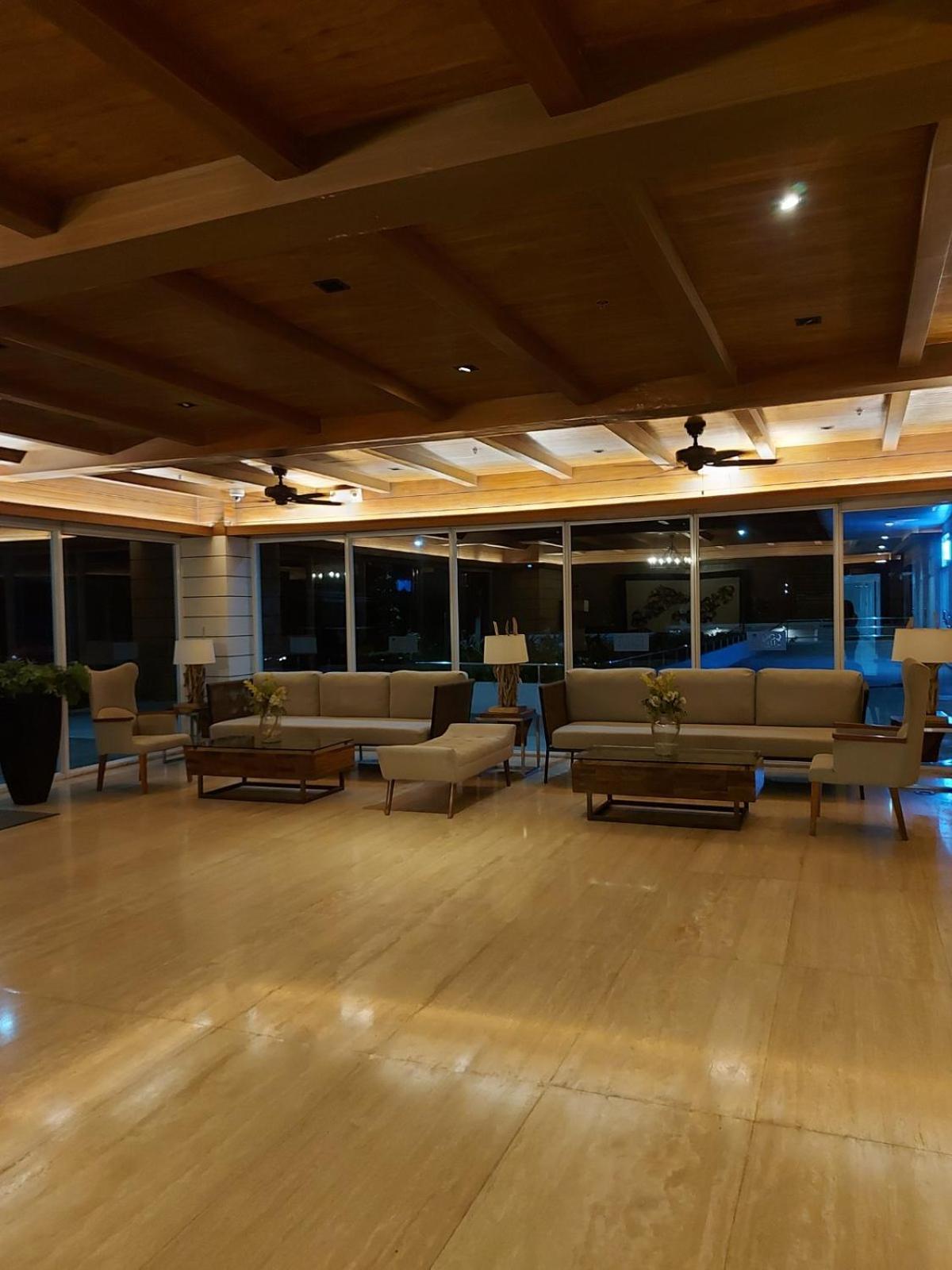 The Penn Room Tagaytay At Cool Suites Tagaytay City Екстериор снимка